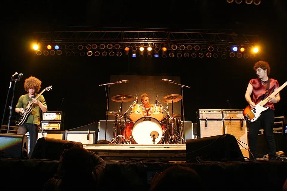WOLFMOTHER
